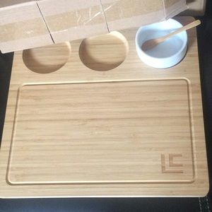 New Bamboo Board And 3 Bowls With Spoon